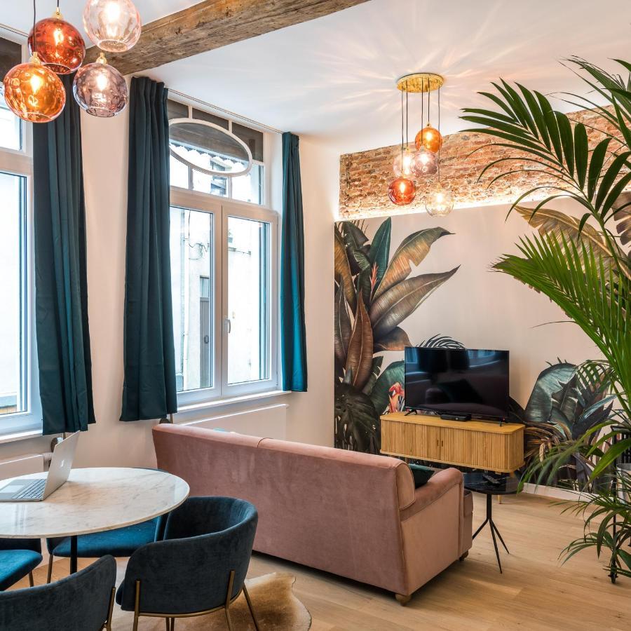 Beautiful Appartment In The Heart Of Anvers Exterior foto